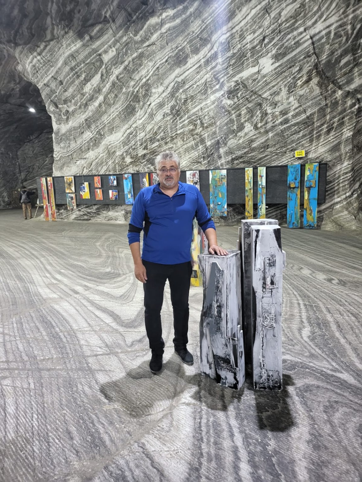 Marcel Duțu în spațiul expozițional